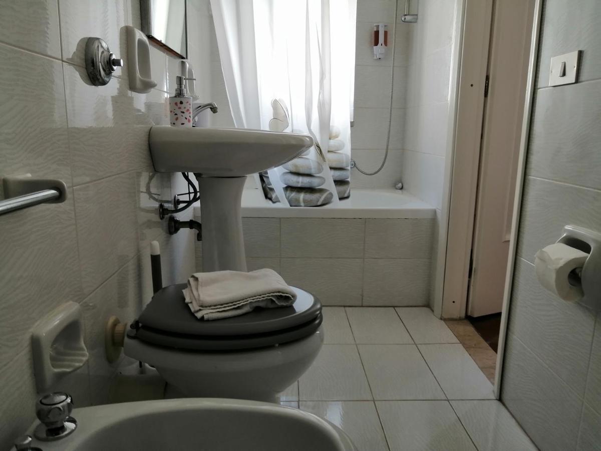 Una Stanza A Cefalù Extérieur photo
