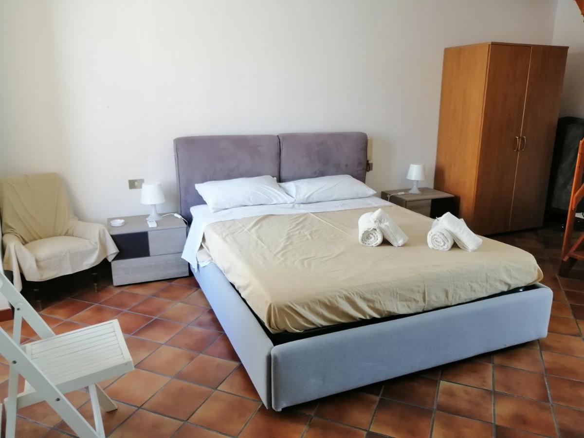 Una Stanza A Cefalù Extérieur photo